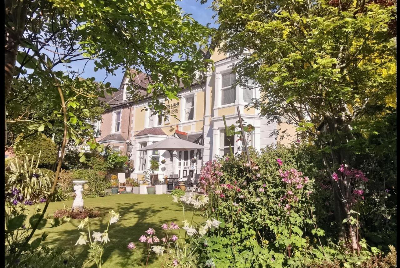 Bron Orme Private Hotel Llandudno Buitenkant foto