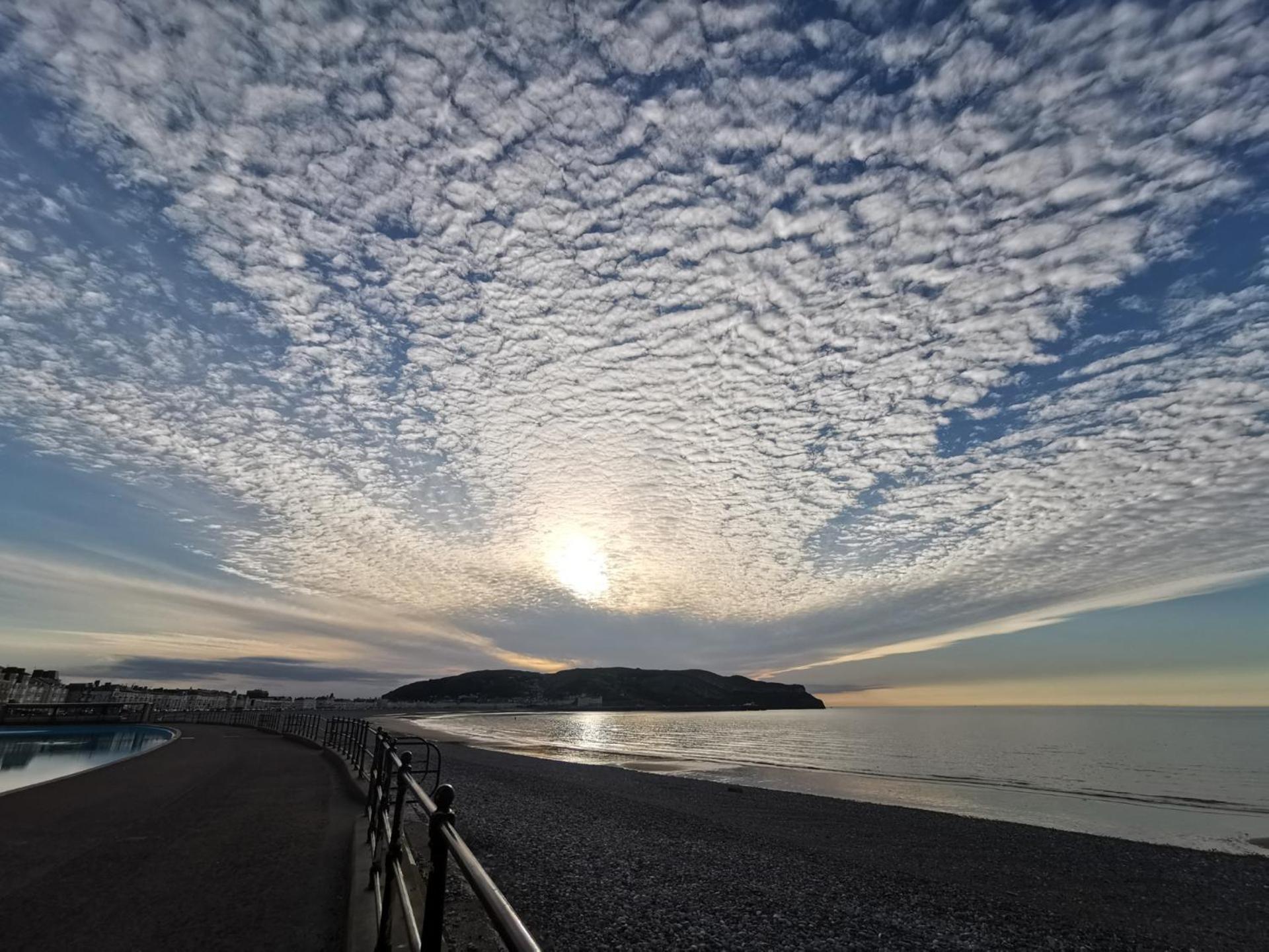 Bron Orme Private Hotel Llandudno Buitenkant foto
